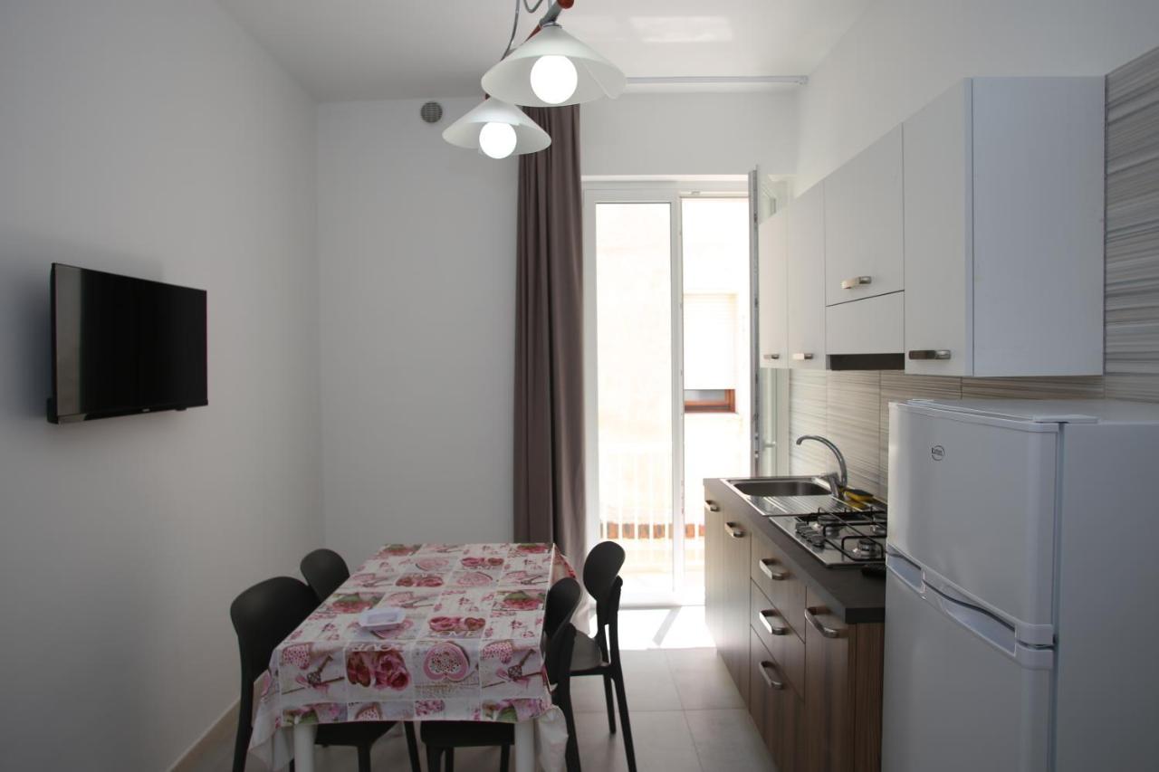 Appartamenti Luce เวียสเต ภายนอก รูปภาพ